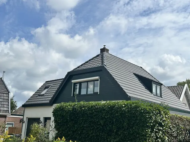 Dak vernieuwd met nieuwe pannen en dakraam, foto 25 van 27