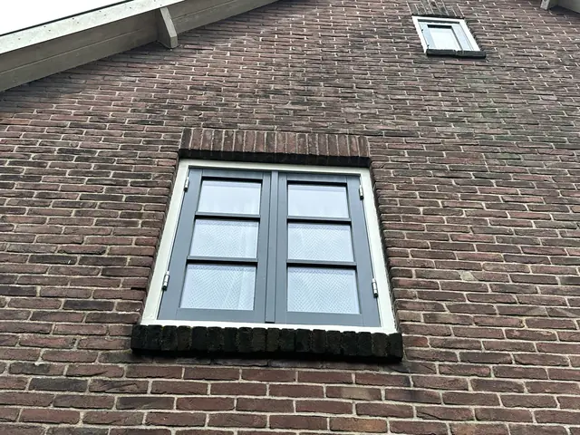 Draairamen en beglazing vervangen, foto 6 van 12