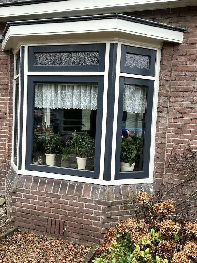 Draairamen en beglazing vervangen, foto 10 van 12