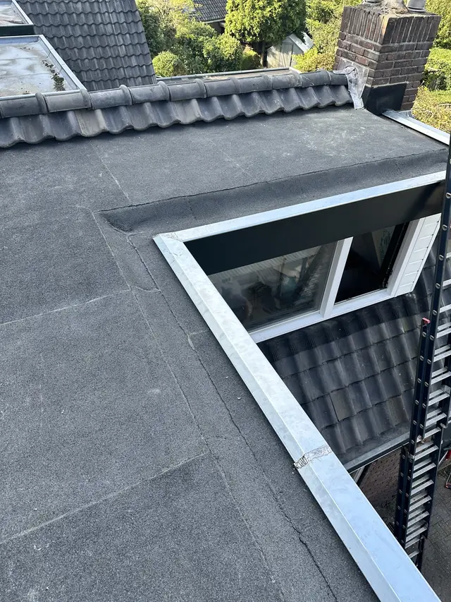 Hoekdakkapel over twee dakvlakken, foto 11 van 15