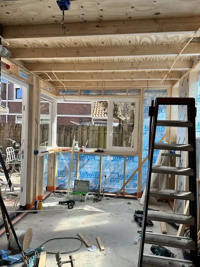 Woninguitbreiding van fundering tot afwerking, foto 16 van 36