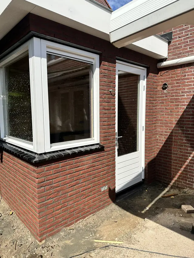 Woninguitbreiding van fundering tot afwerking, foto 26 van 36